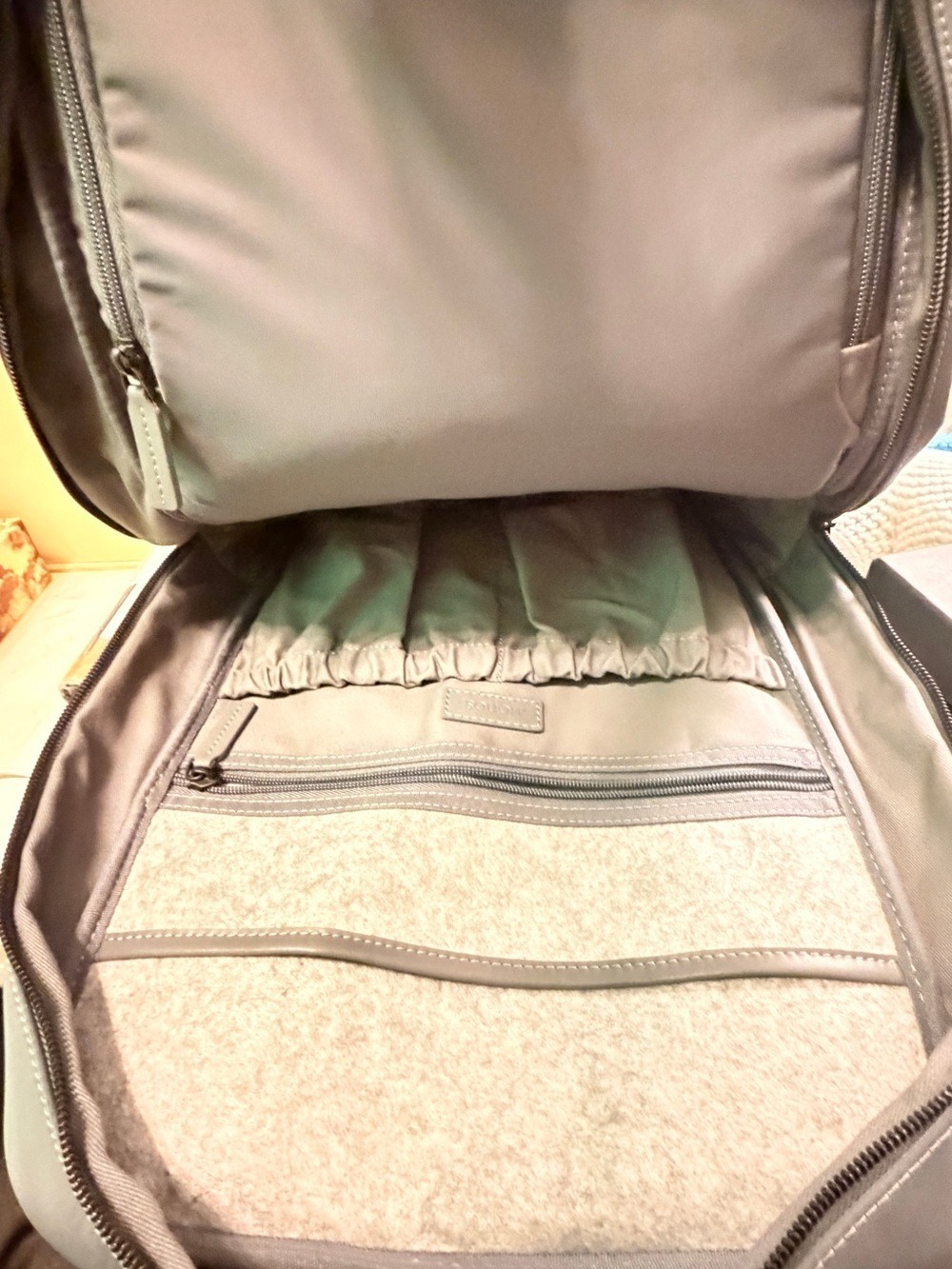 Monos Metro Gray Vegan Leather Travel Laptop Backpack QuickSnap Kit Included - Picture 14 of 16